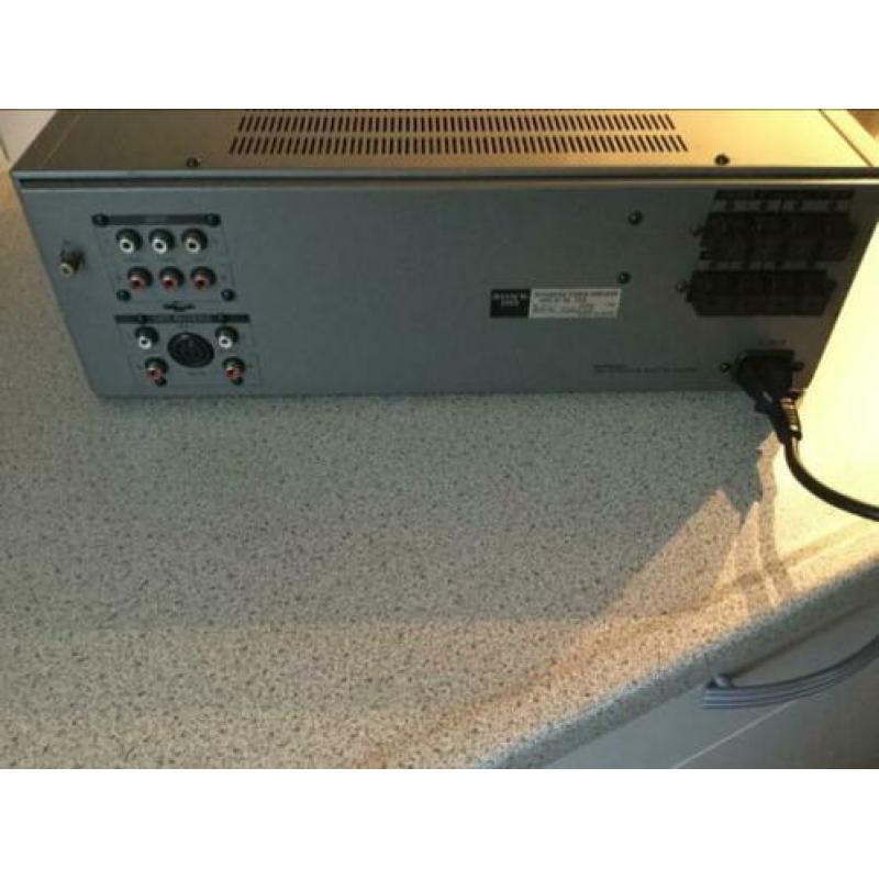 SONY Jaren 70 versterker TA-‘F 4 A