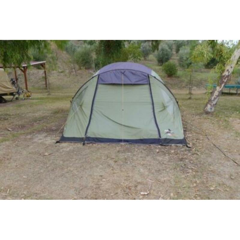 Vango Airbeam Infinity 800 tent te koop