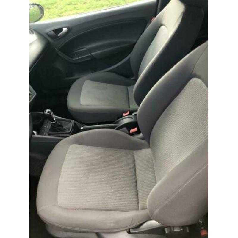 Seat Ibiza 1.2 TDI 55KW Ecomotive 2011 Zwart
