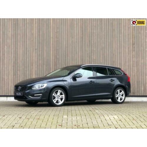 Volvo V60 2.4 D6 Twin Engine R-Design 2015 Grijs