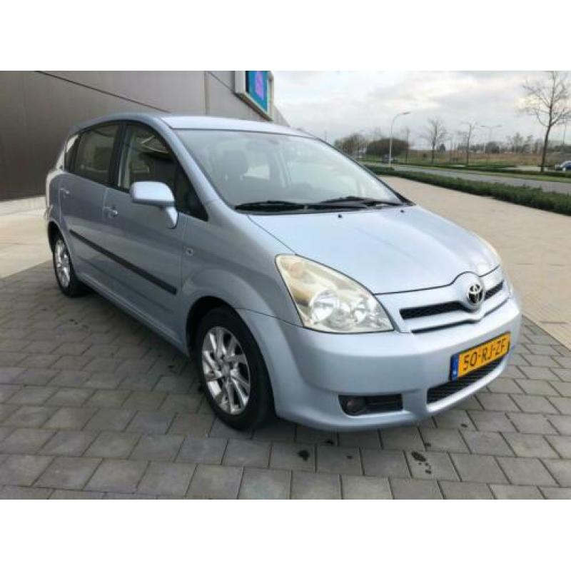 Toyota Corolla Verso 1.8 VVT-i Sol