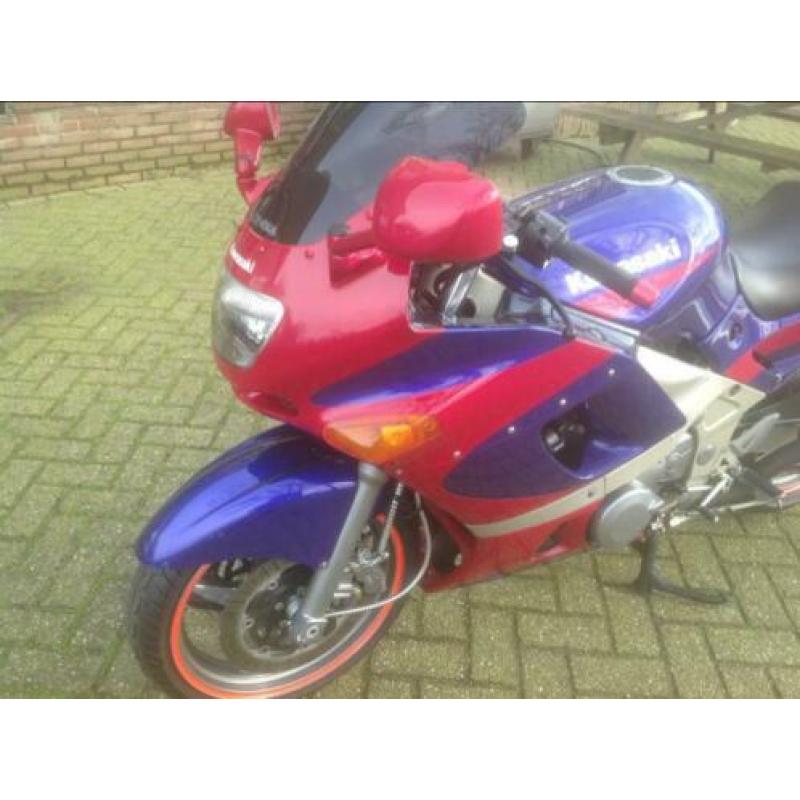 KAWASAKI ZZR600 ZZR 600 ZZR-600 NIEUWSTAAT '93 24000km NINJA