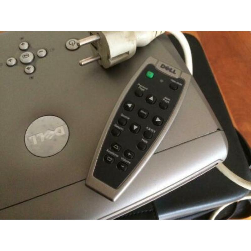 Dell projector 2300MP, home movie theater, tas, accessoires