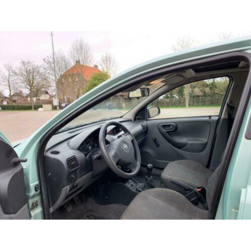 Opel Corsa 1.0-12V