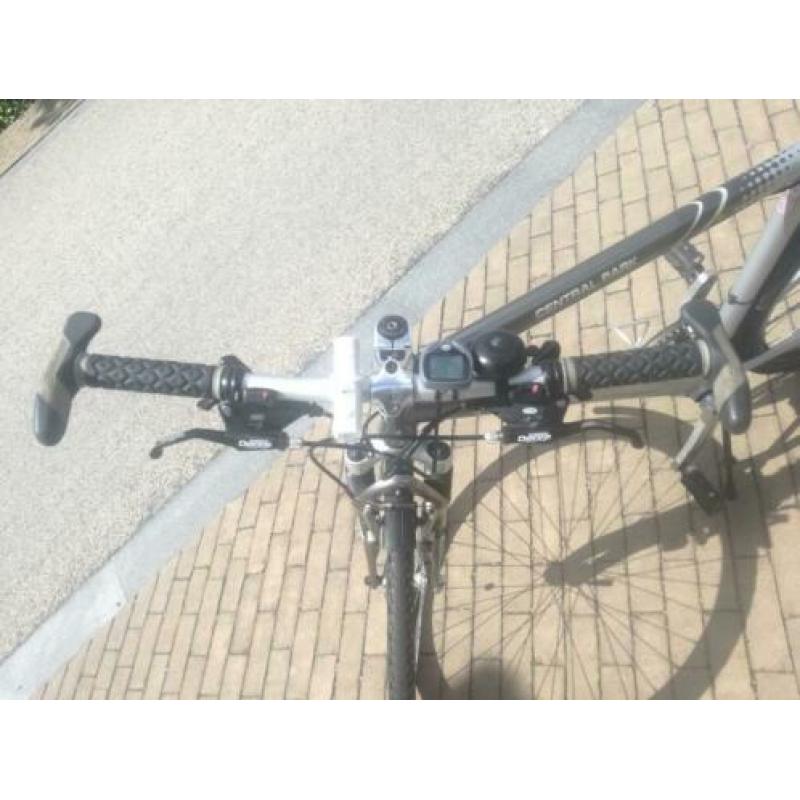 100e very good giant size L. OCASION den haag