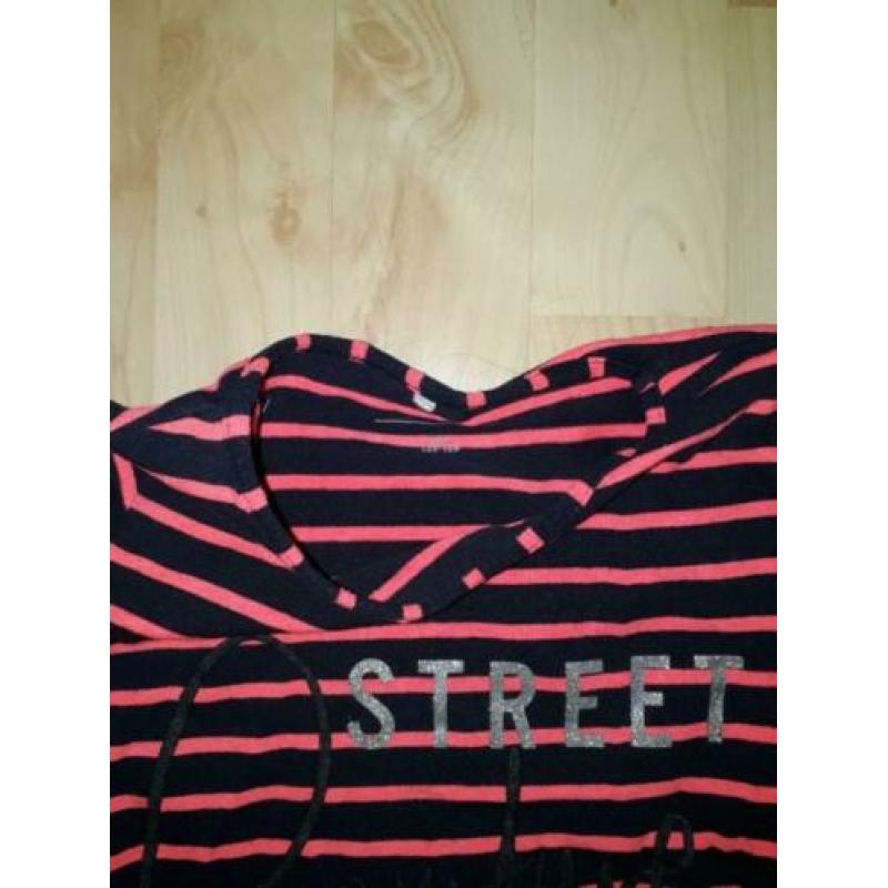 Mooi streepjes shirt van Name it (122-128)