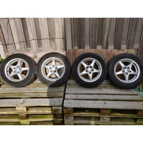 15" LM velgen (onbeschadigd) + nieuwe winterbanden 195/65