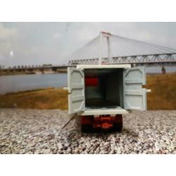 siku Volvo F& koel-diepvries wagen Lacky (B)