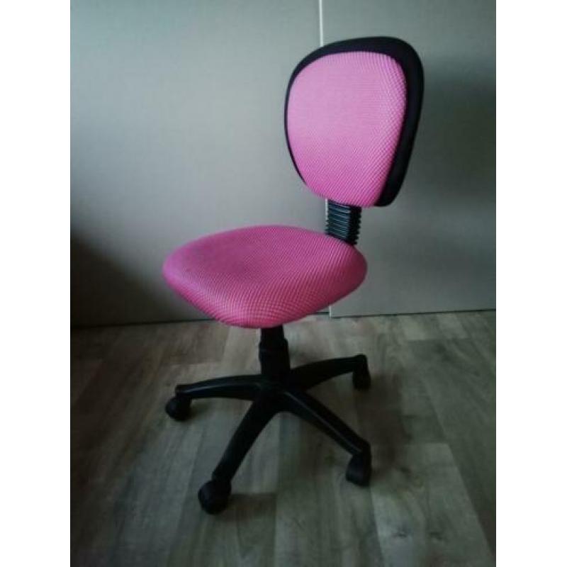 Leuke roze bureaustoel