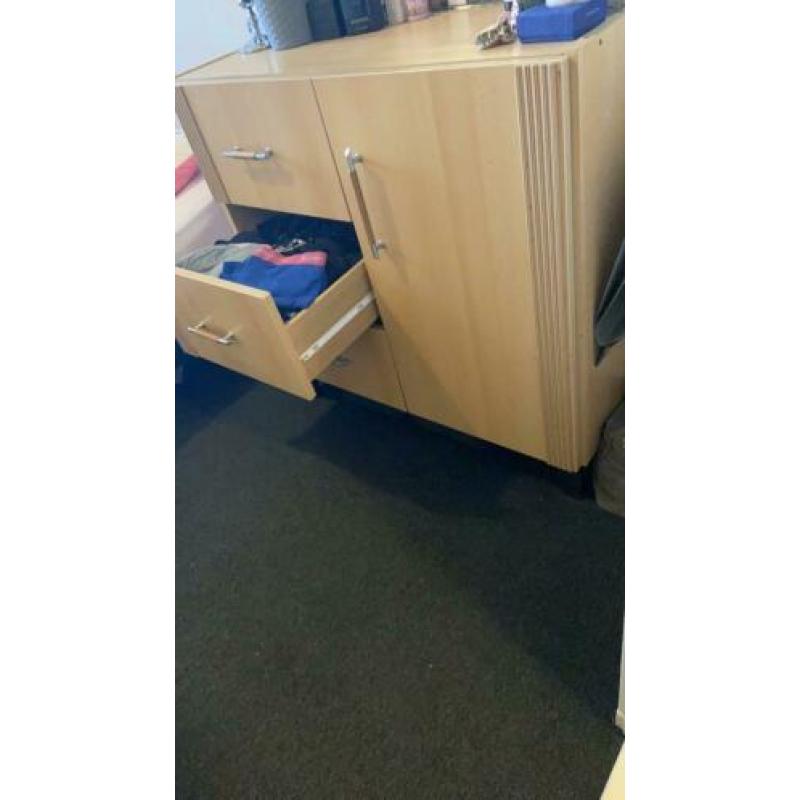 Commode kast