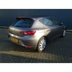 Seat Leon 1.0 EcoTSI 115PK 2015 Grijs 5drs