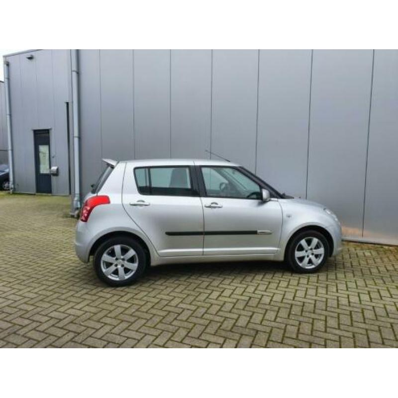 Suzuki swift 1.3 2009 5d nieuw apk/beurt/NAP/keylesgo
