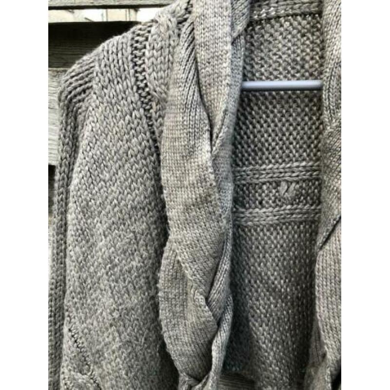 Superstar vest