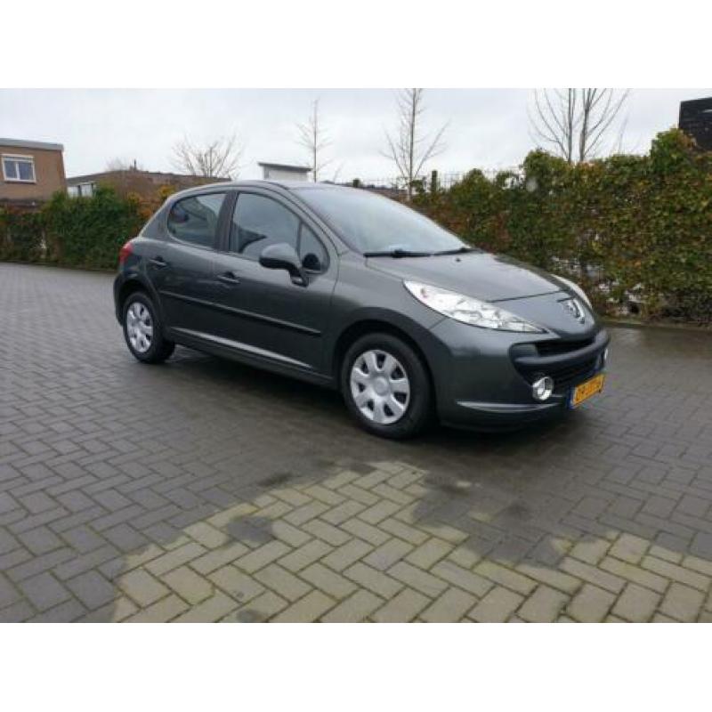 Peugeot 207 1.4 VTi Look (bj 2009)
