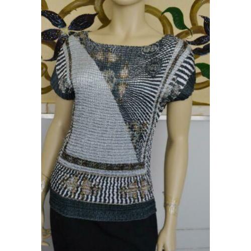 Moooe aparte stof groenvrijs 90s vintage top S