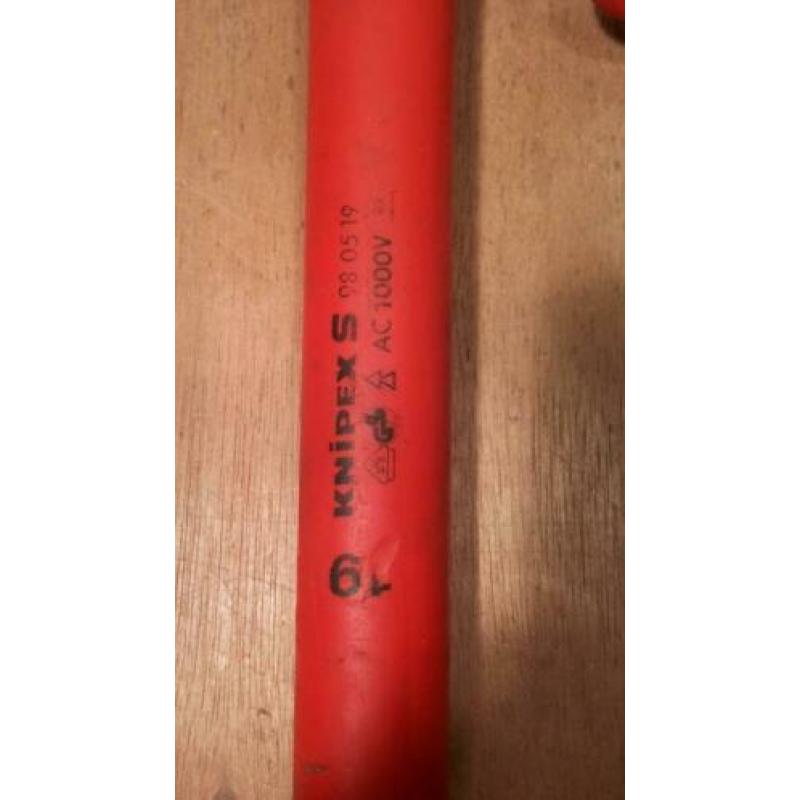 Knipex VDE dopsleutel t-greep maat 19