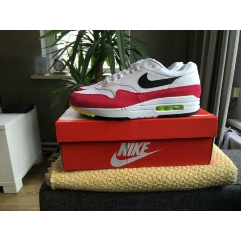 Nike air Max 1 Volt Rush 43 ds