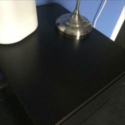 2x zwart/bruin nachtkastje malm Ikea