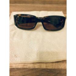 DKNY zonnebril bruin