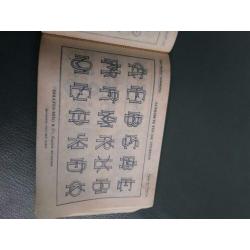 Alphabete fur die Stickerin, origineel D.M.C uitgave