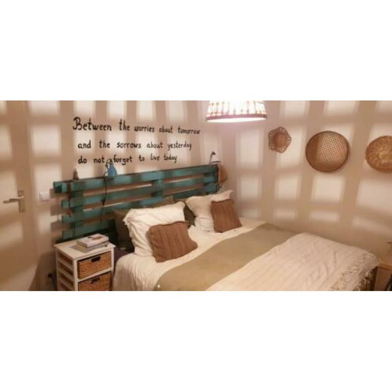 Bijna GRATIS, Boxspring bodem, bijna NIEUW, 180x200