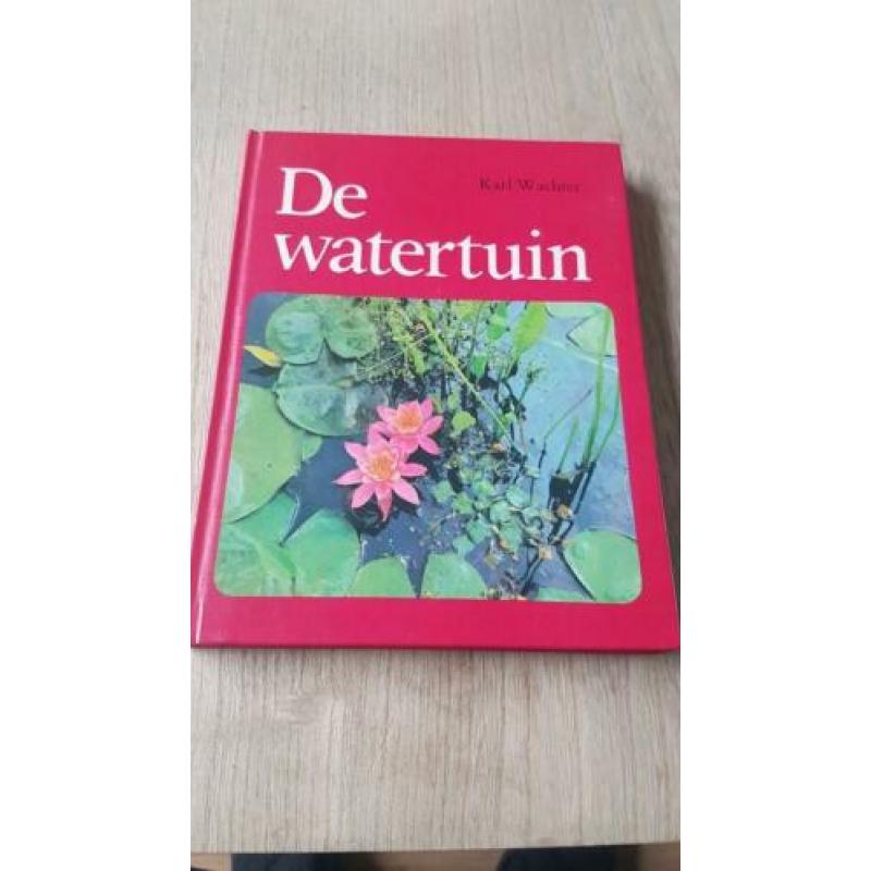 De watertuin door Karl Wachter. Vijverboek.