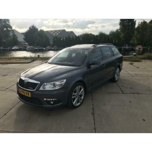 Skoda Octavia RS 2.0 TDI 125KW Dsg/Flippers/Schuifdak/Apk