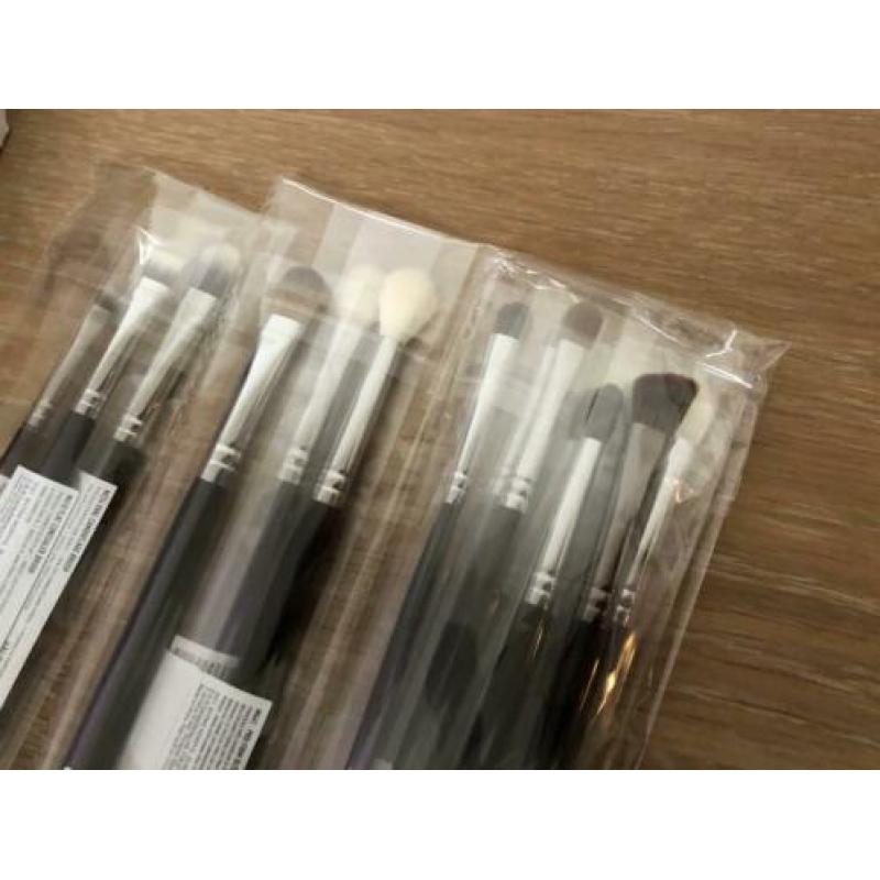 Morphe James Charles brushes