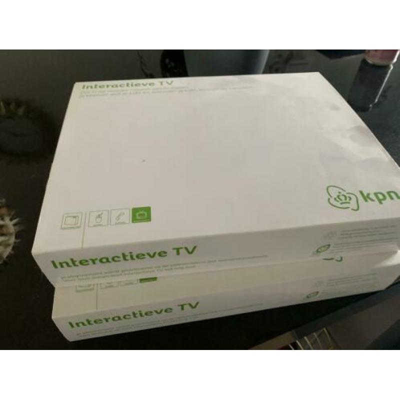 KPN TV ontvangers 3 x en een Experiabox v10