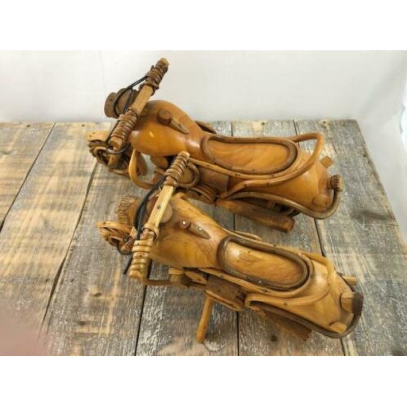 Set handgemaakte houten motoren, lowriders.