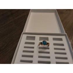 Ixxxi vulling Rose met aqua blauw steen maat 19 nieuw