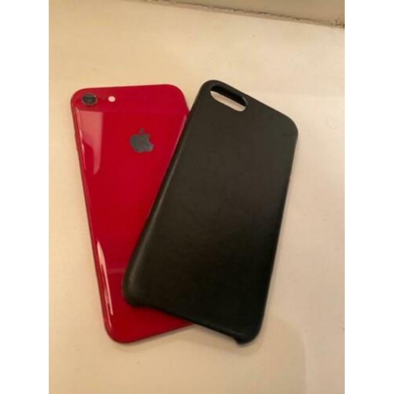 Iphone 8 RED in goede staat