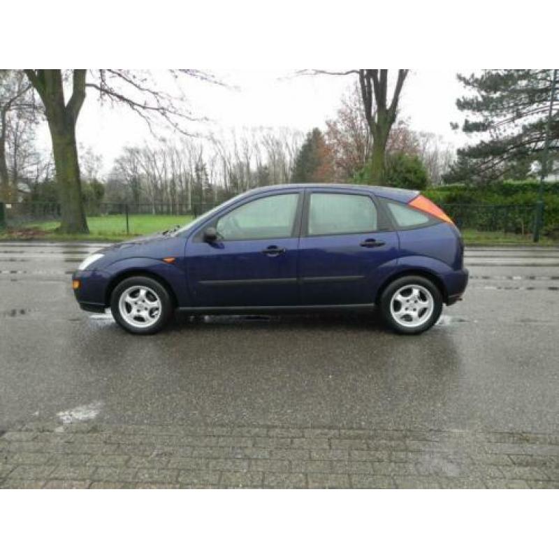 Ford Focus 1.4-16V Trend