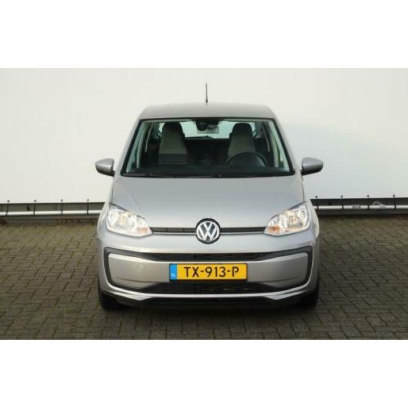 Volkswagen up! 1.0 BMT move up! | Aircondtioning | Bluetooth