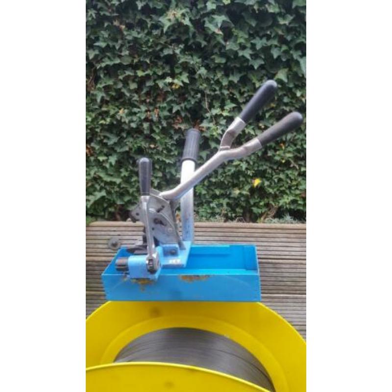 Omsnoeringsapparaat Bandoleerapparaat Bandeer Machine.