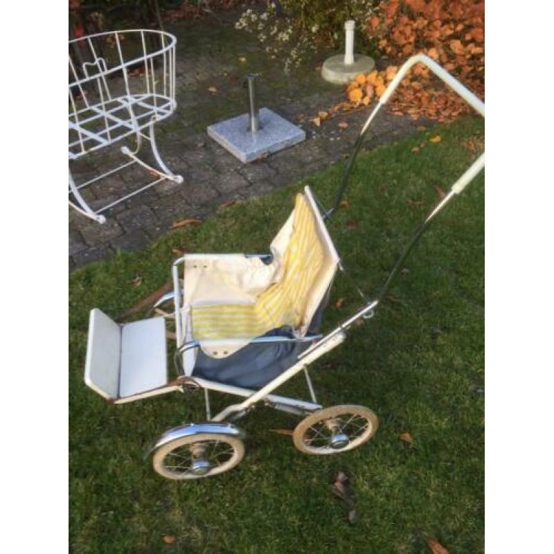 oude pousette / kinderwagen (SOUPLEX)