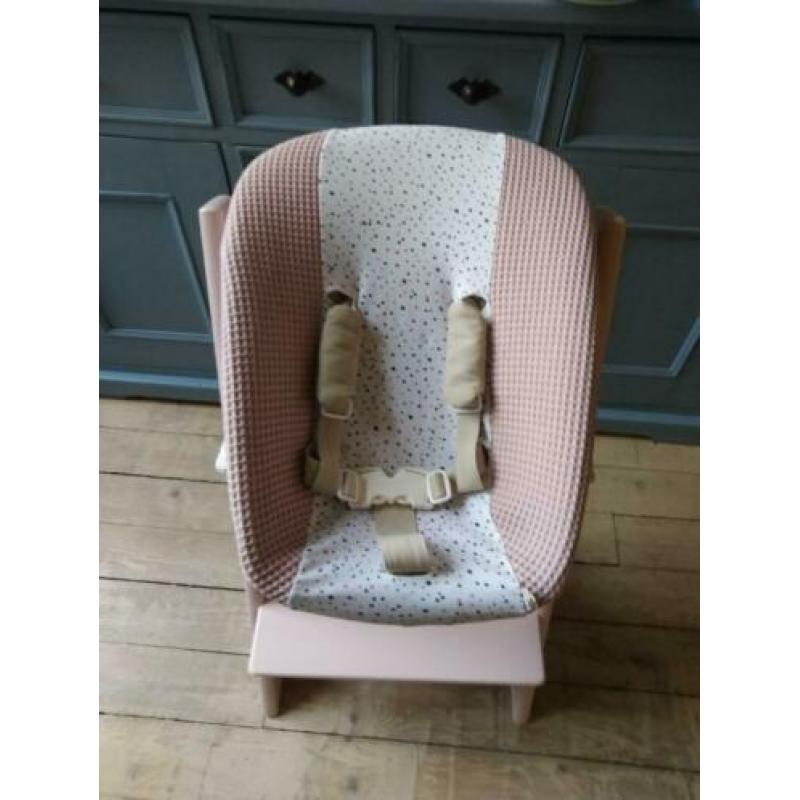 Stokke Newbornset met speelbeugel en hoes!
