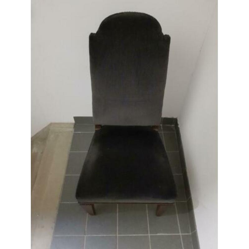 Verkocht! Brocante klassieke stoelen. Antraciet 4 stuks