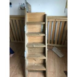 Steigerhouten trappen, hout en bedbodem voor hoogslapers