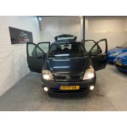 Renault Scénic 2.0-16V Privilège NETTE AUTO//AIRCO//DUBBEL S