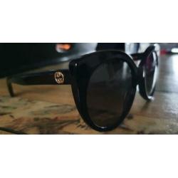Gucci zonnebril GG0325S