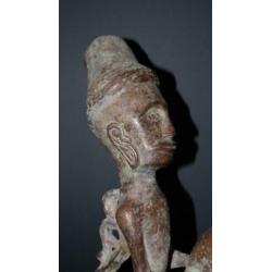 batak bronzen top van een staf