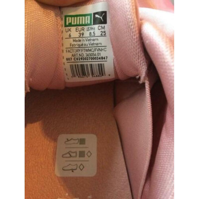 Rihanna Fenty x Puma bow sneakers