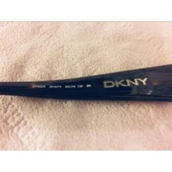 DKNY zonnebril bruin