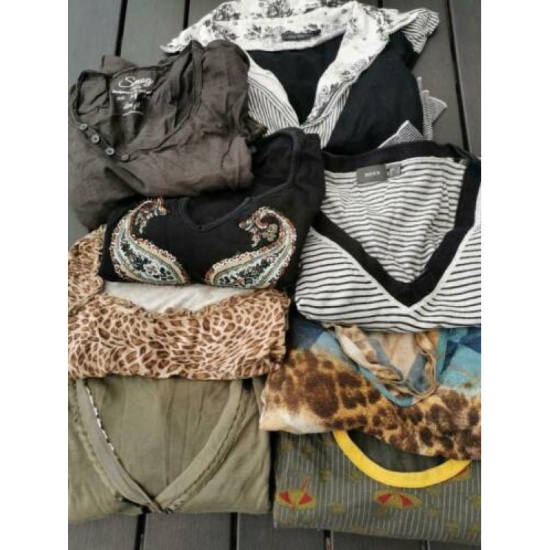 8 shirts met lange mouw maat M.