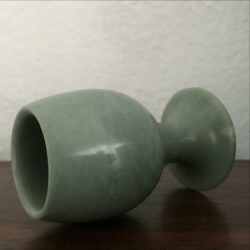 Chinese Lu-Lushan jade wijnkopje