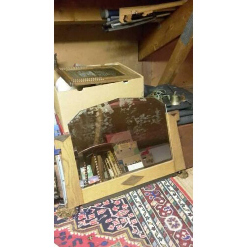 Brocante spiegel met geslepen glas