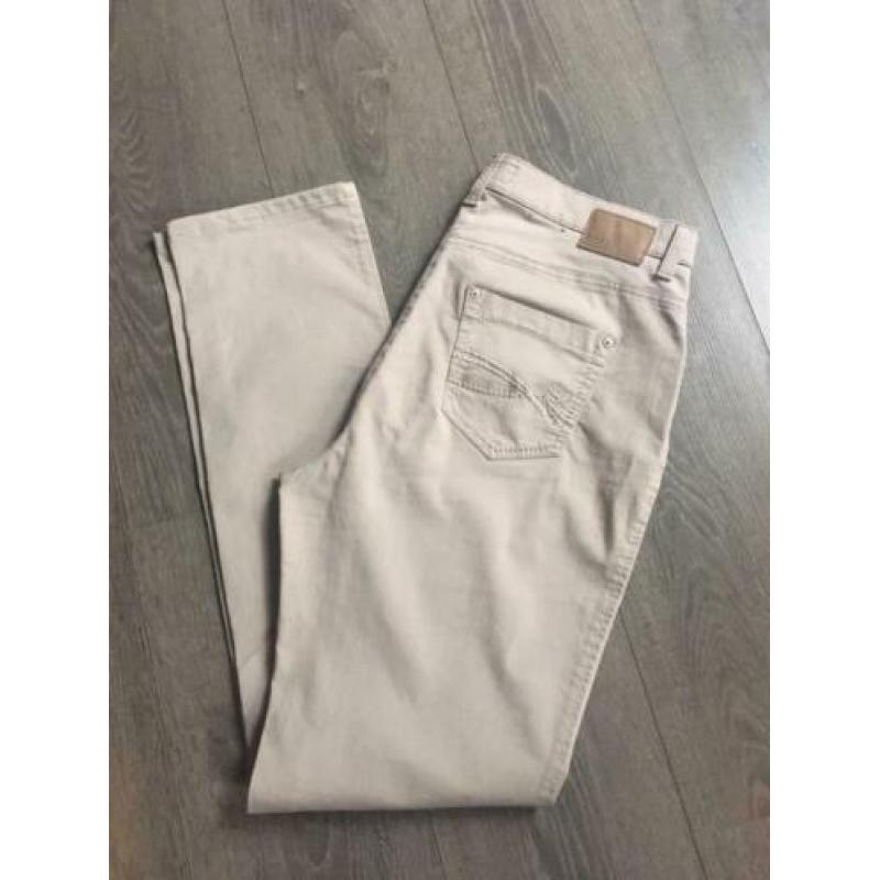 Stretchy brax jeans maat 40