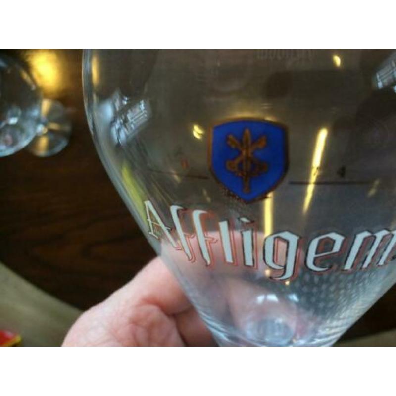 Diverse bierglazen