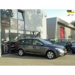 Kia Cee'd Sporty Wagon 1.4 CVVT Navigator Plus Pack APK07-20